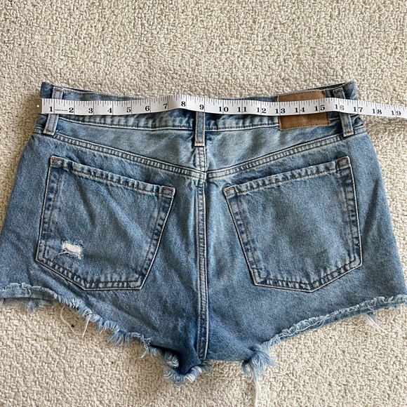 Aeropostale boyfriend Light Blue Distressed Jean Shorts size 10 summer vacation - Picture 3 of 7